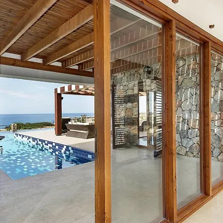 Joya Cyprus Emerald Escape *